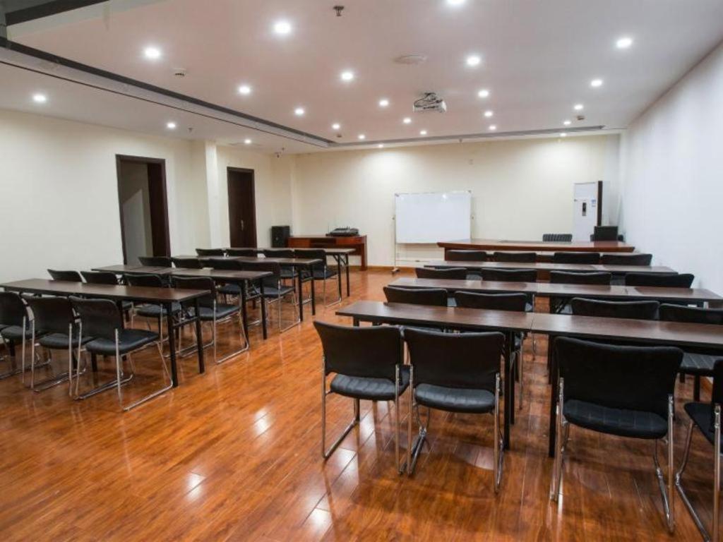 GreenTree Inn ShanDong Linxi Pingyi Mengyang Road Express Hotel Bagian luar foto