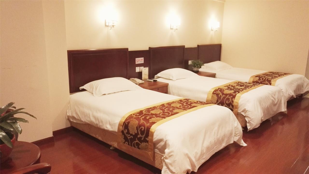 GreenTree Inn ShanDong Linxi Pingyi Mengyang Road Express Hotel Bagian luar foto